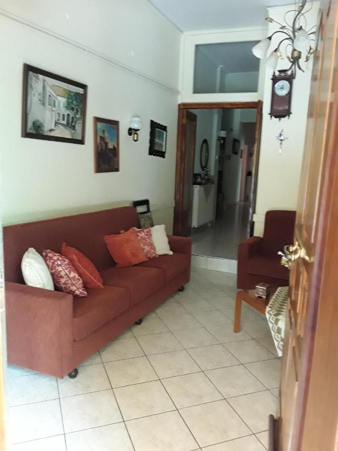Γιαννουλα Κρετση Hotel Kamena Vourla Buitenkant foto
