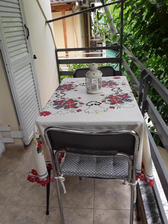 Γιαννουλα Κρετση Hotel Kamena Vourla Buitenkant foto